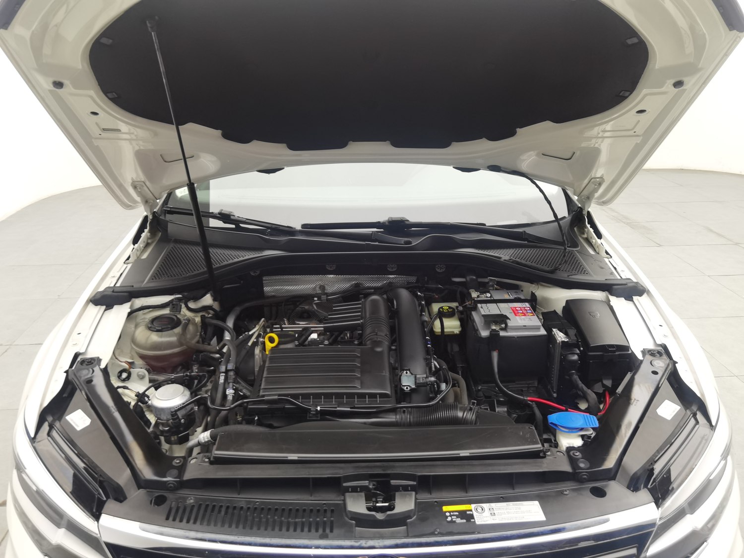 Used Volkswagen Lamando 2021 1.4 AT