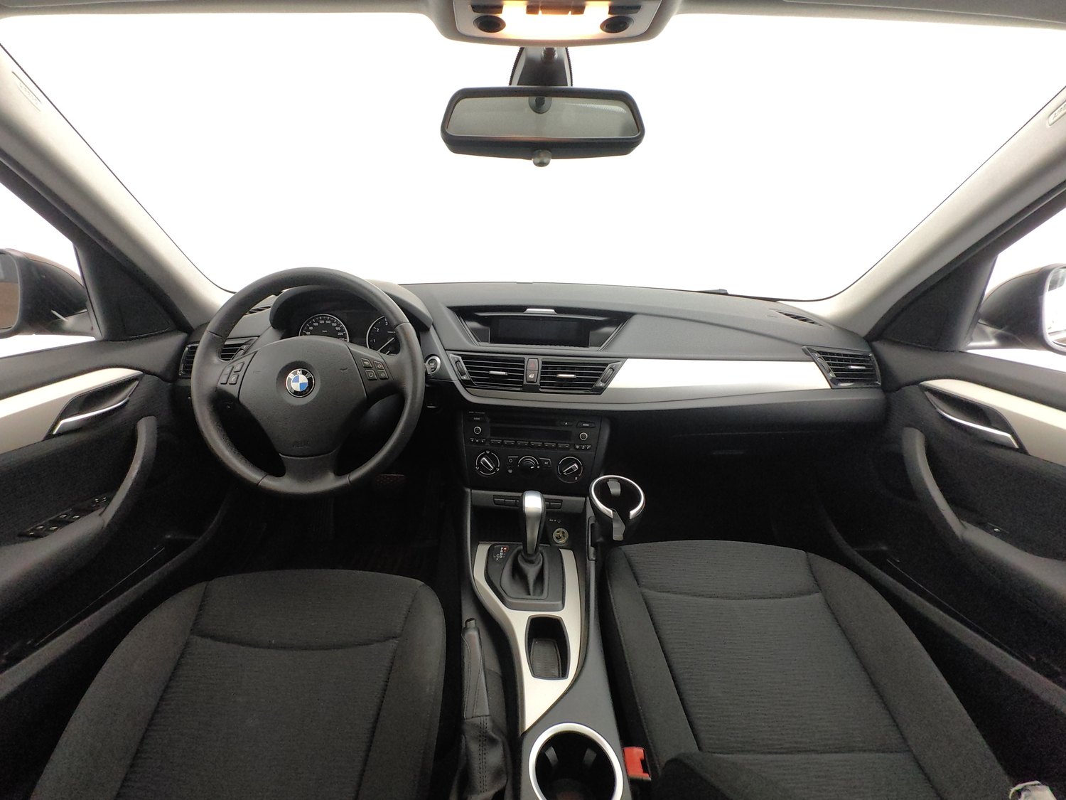 Used BMW X1 2013 2.0 AT