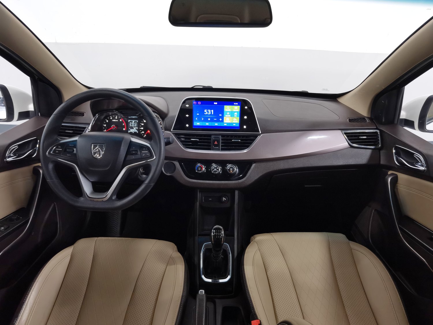 Used Baojun 310W 2017 1.5 MT