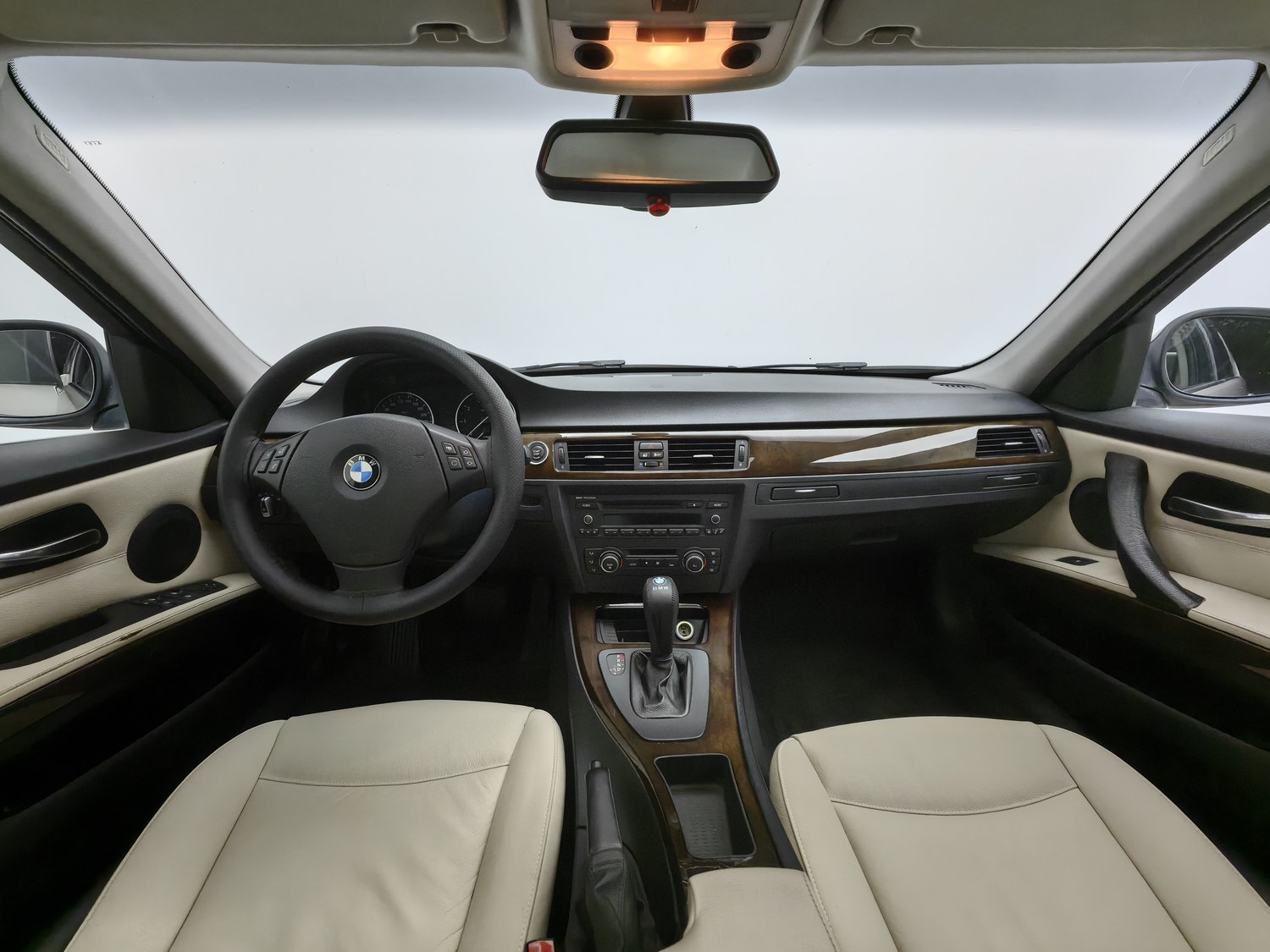 Used BMW THE3 2011 2.0 AT