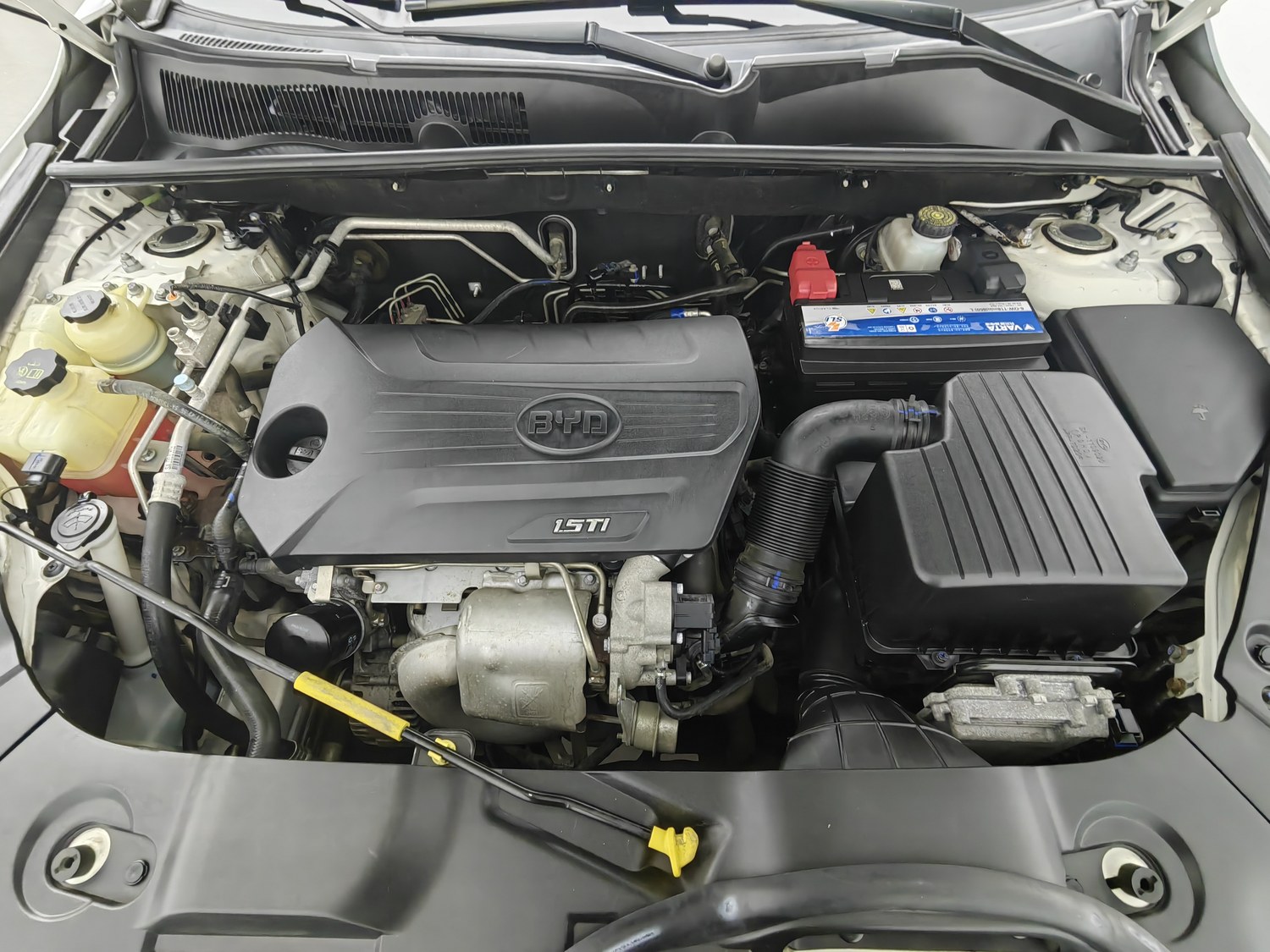 Used BYD Song 2016 1.5 AT
