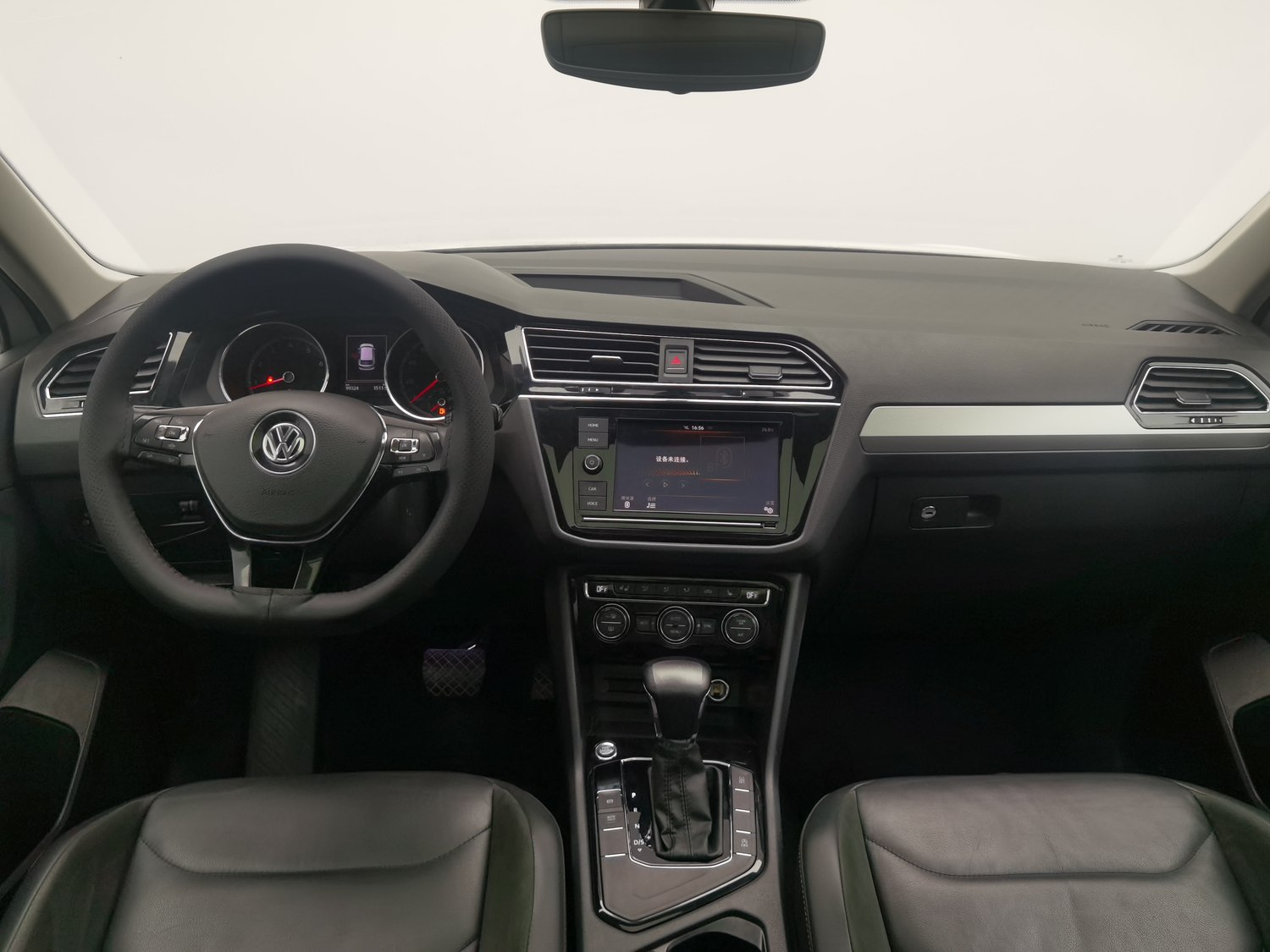 Used Volkswagen Tiguan L 2018 2.0 AT