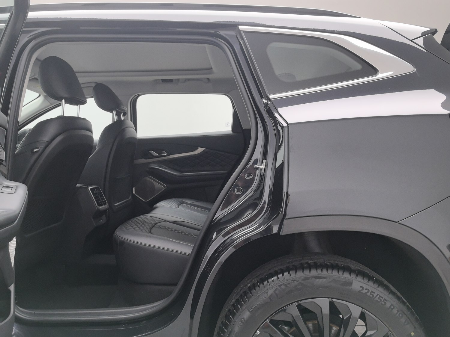 Used Exeed Lingyun 2021 2.0 AT