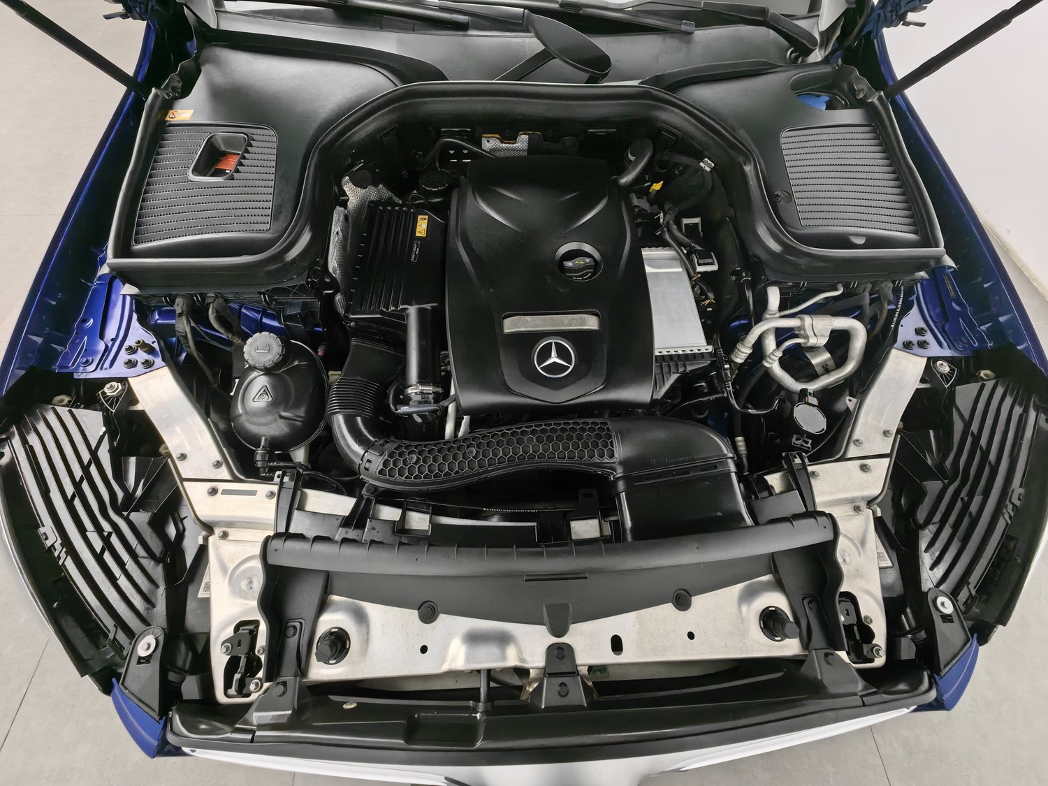 Used Mercedes-Benz GLC 2016 2.0 AT