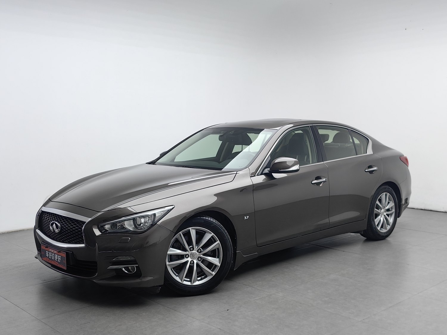 Used Infiniti Q50 2014 3.7 AT