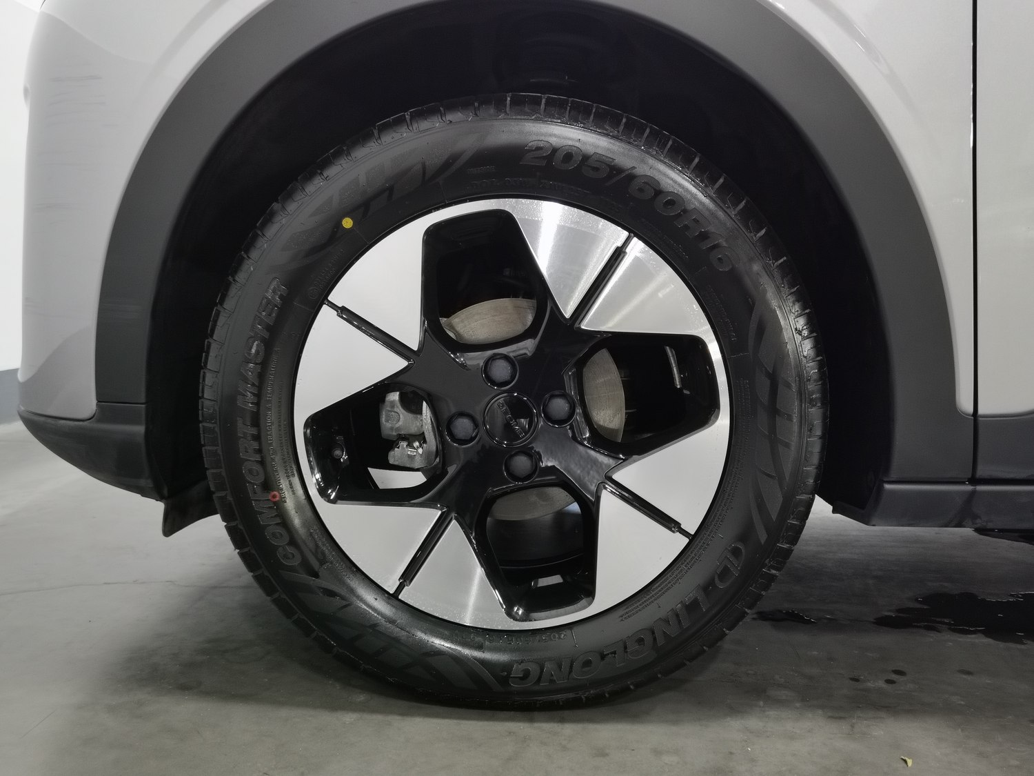 Used Geely Galaxy Wish 2025