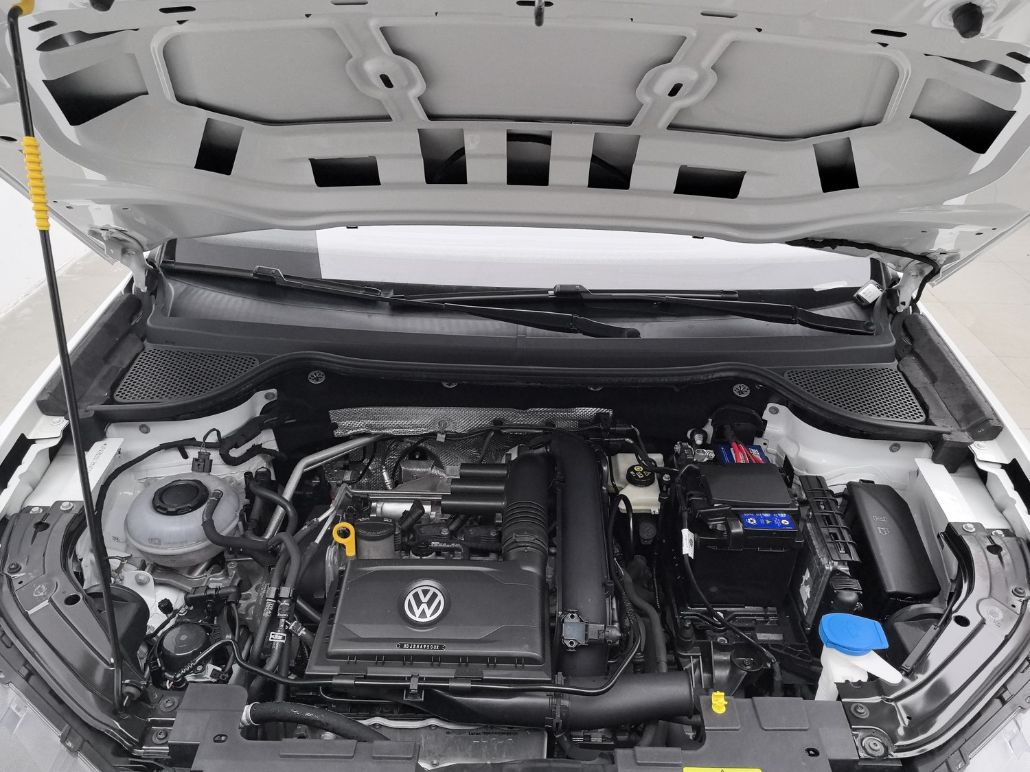 Used Jetta VS5 2021 1.4 AT