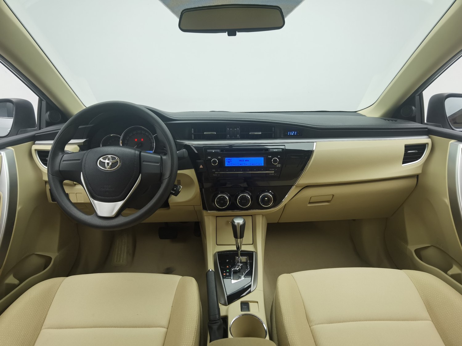 Used Toyota Corolla 2017 1.6 AT