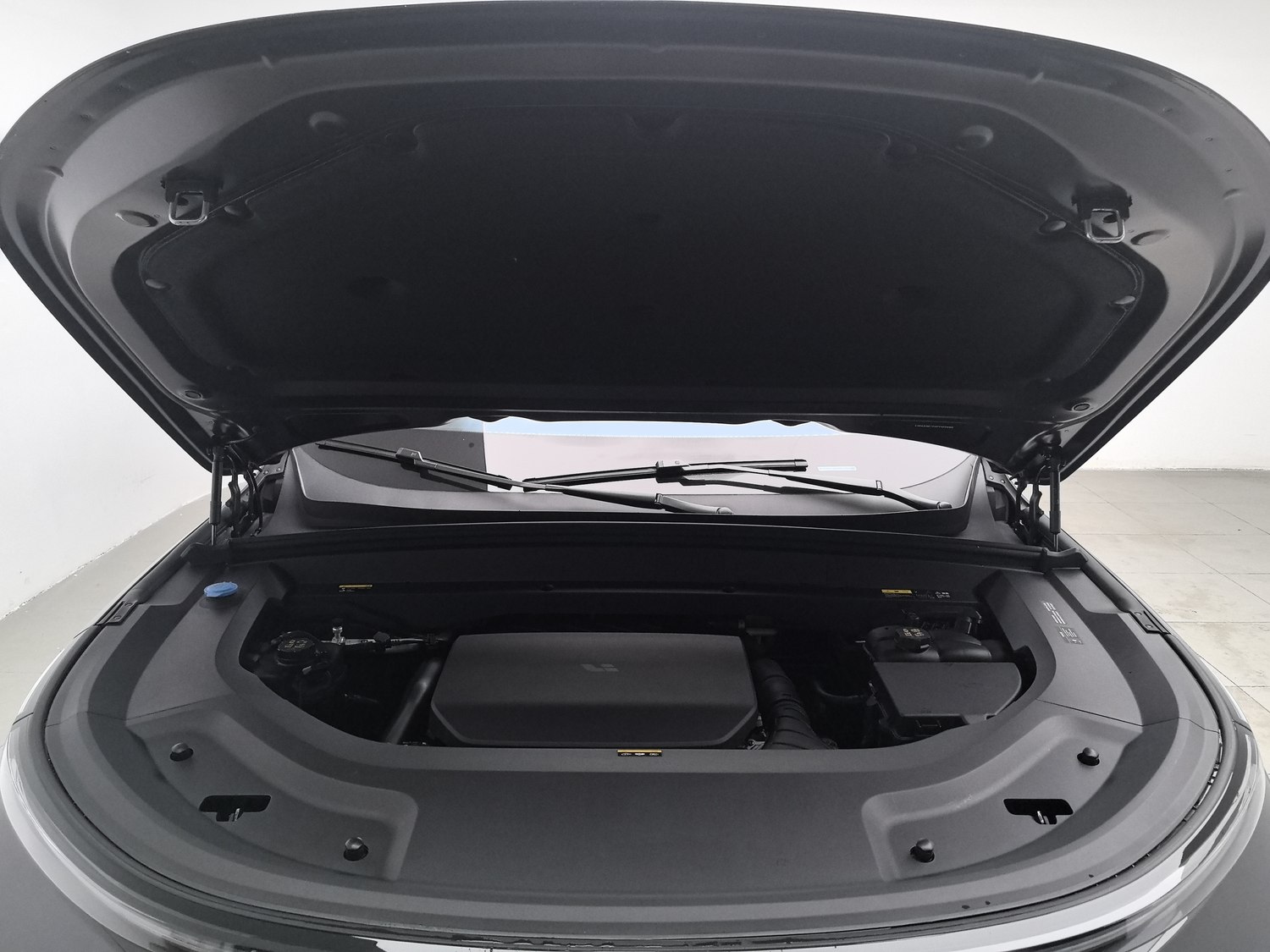 Used Li Auto L9 2023 1.5 AT
