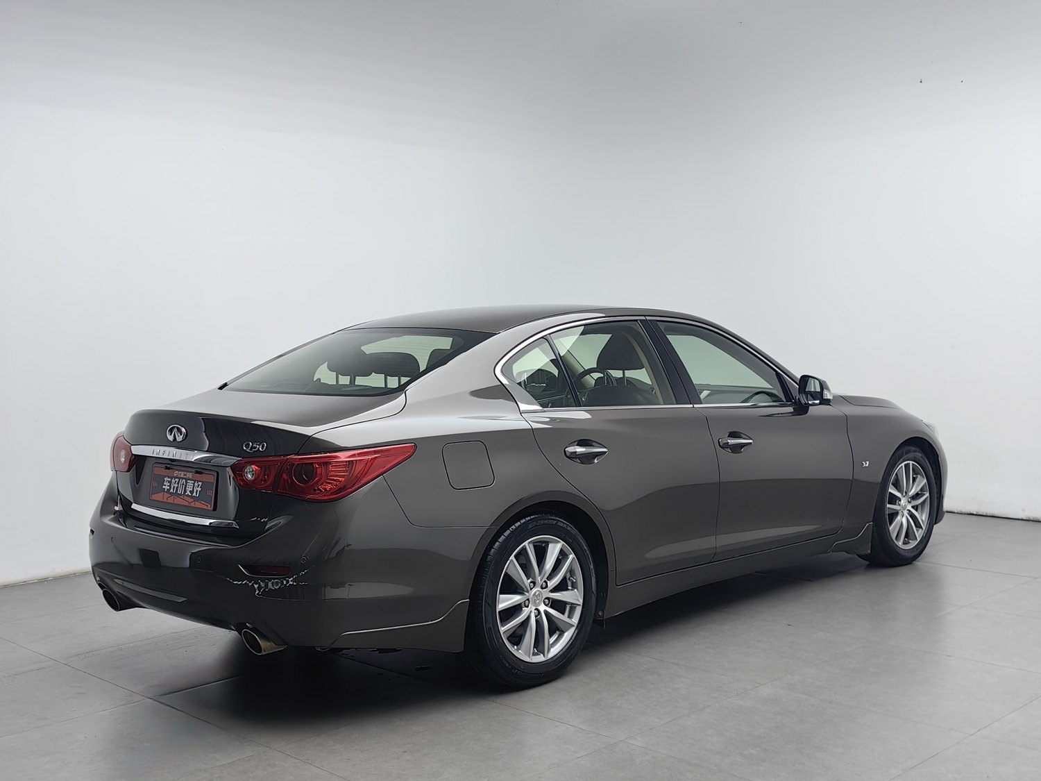 Used Infiniti Q50 2014 3.7 AT