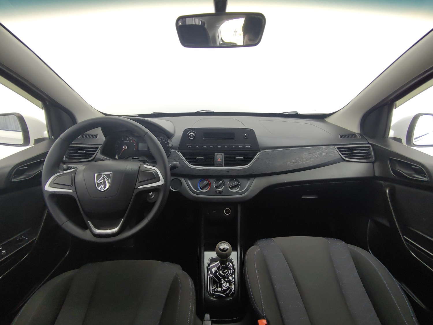 Used Baojun 310 2016 1.2 MT