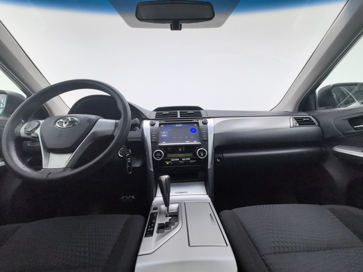 Used Toyota Camry 2012 2.0 AT