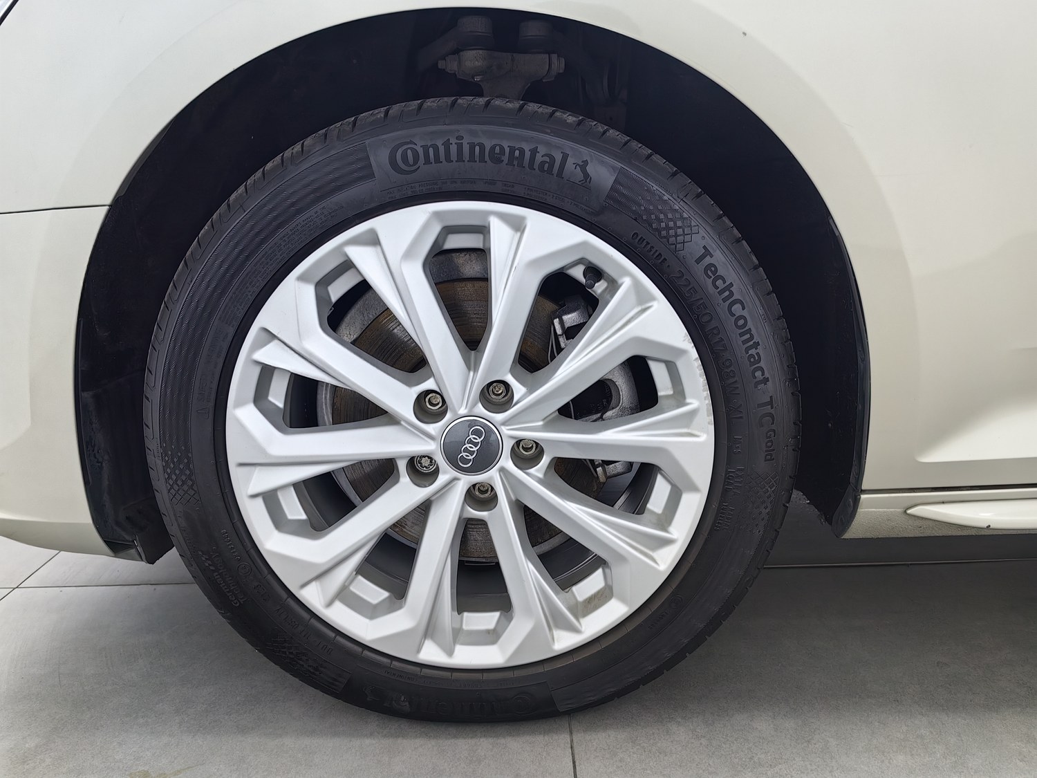 Used Audi A4L 2019 2.0 AT