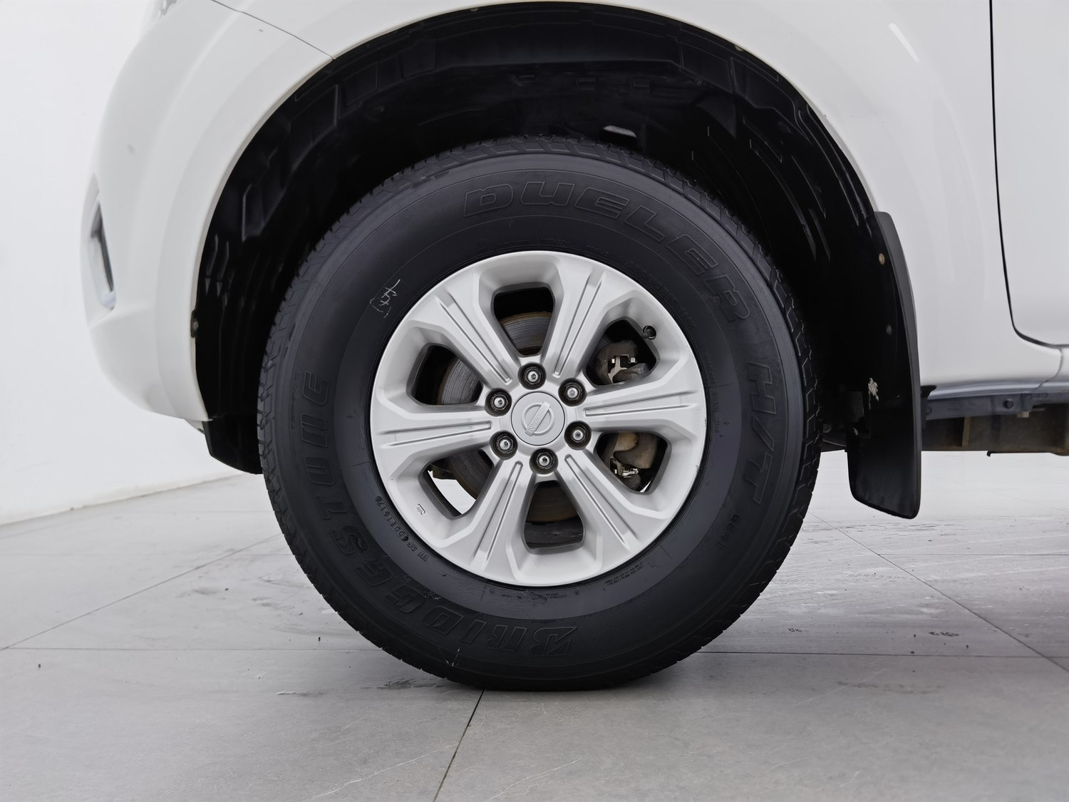 Used Nissan Navara 2017 2.5 MT