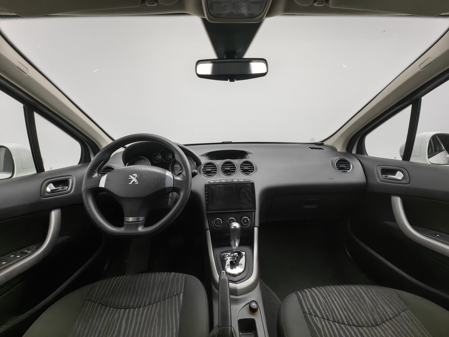 Used Peugeot 408 2013 2.0 AT