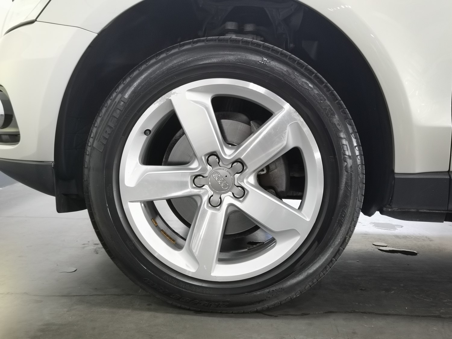 Used Audi Q5 2013 2.0 AT