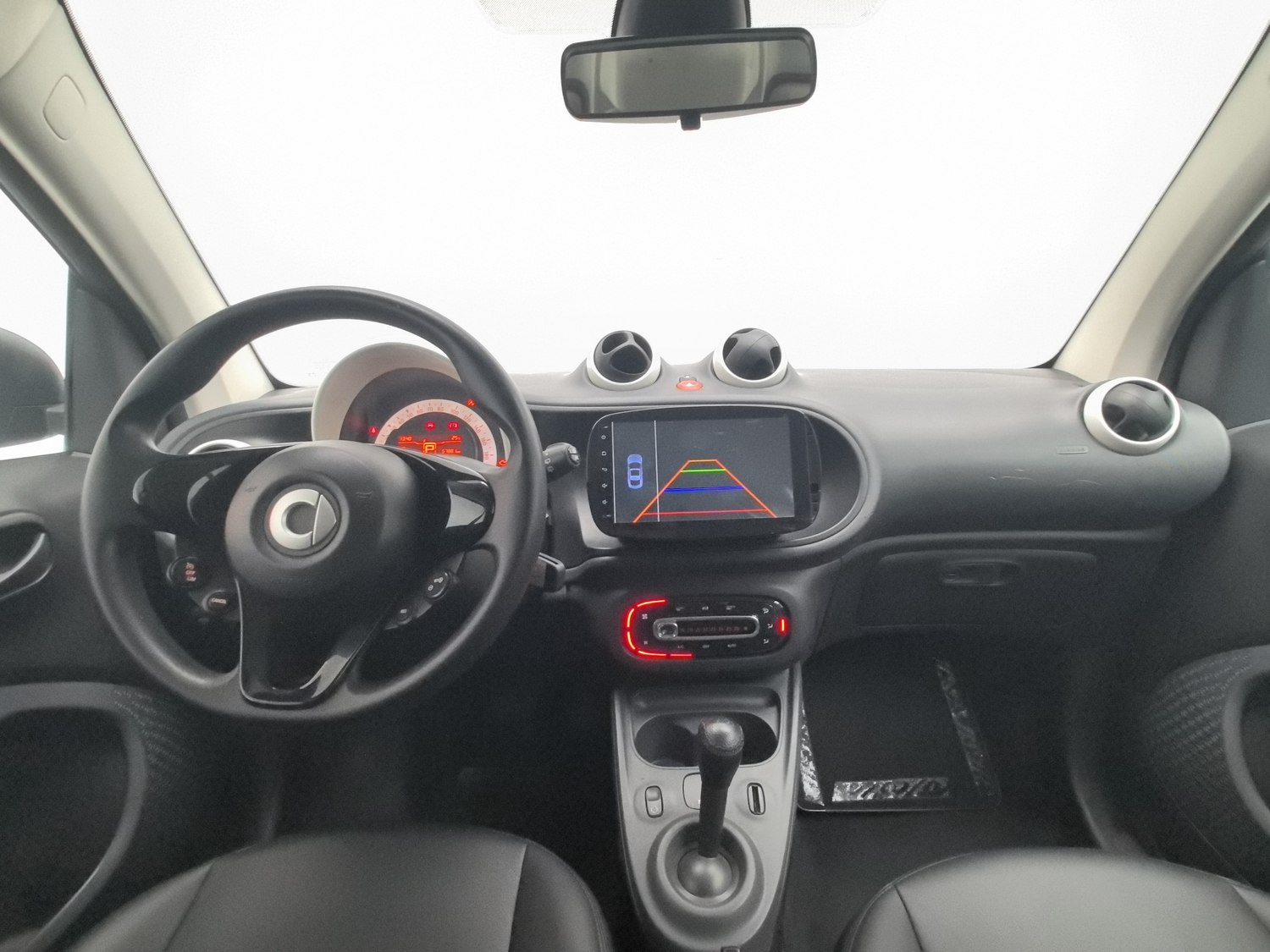Used smart fortwo 2018 1.0 AT