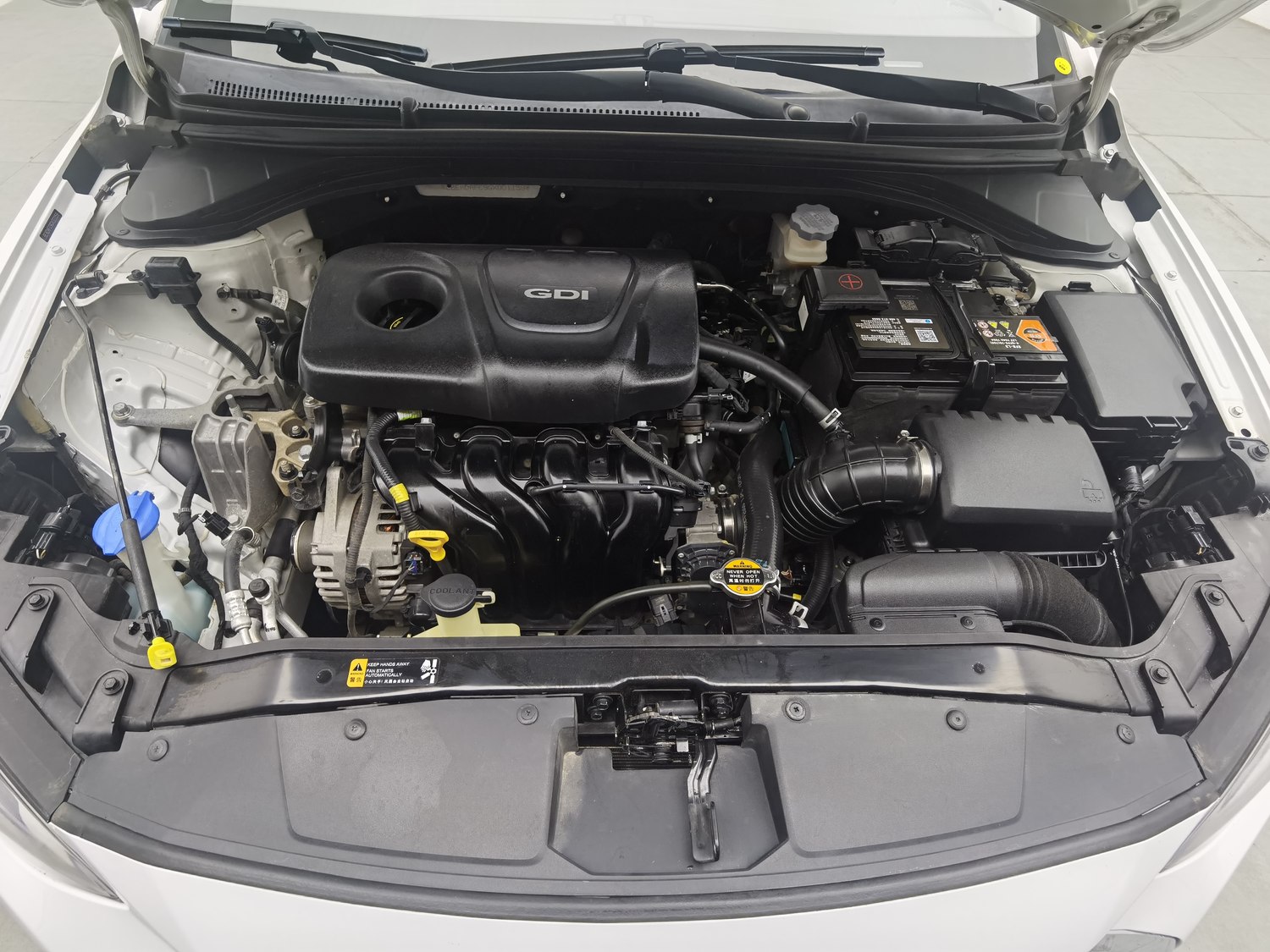 Used Hyundai Elantra 2016 1.6 AT