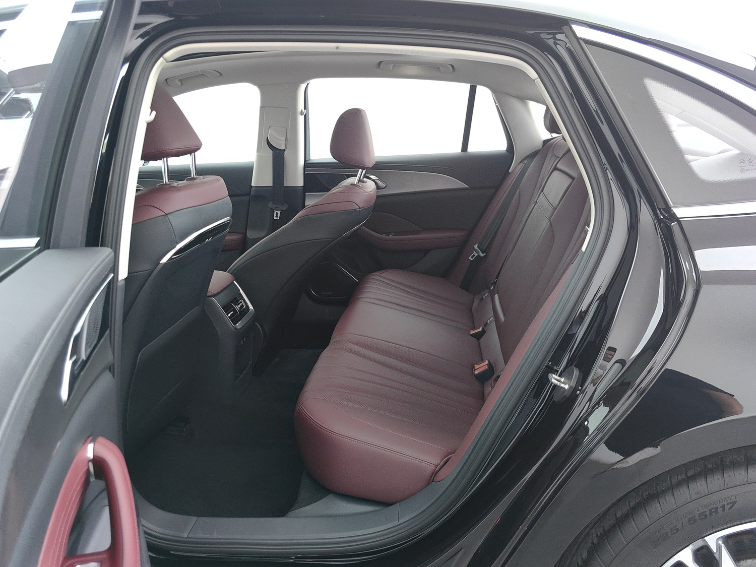 Used Hongqi H5 2024 2.0 AT