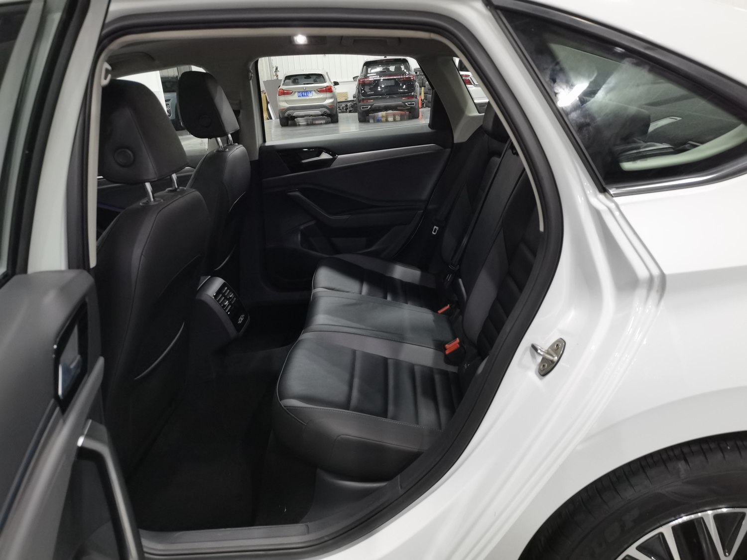 Used Volkswagen Sagitar 2020 1.4 AT