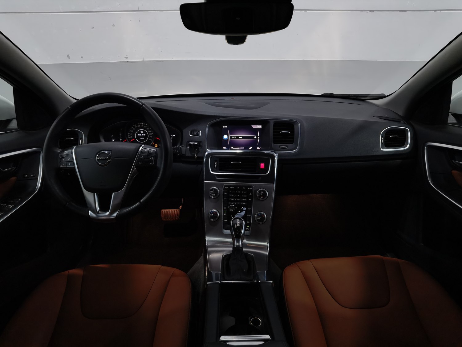 Used Volvo S60 2019 2.0 AT