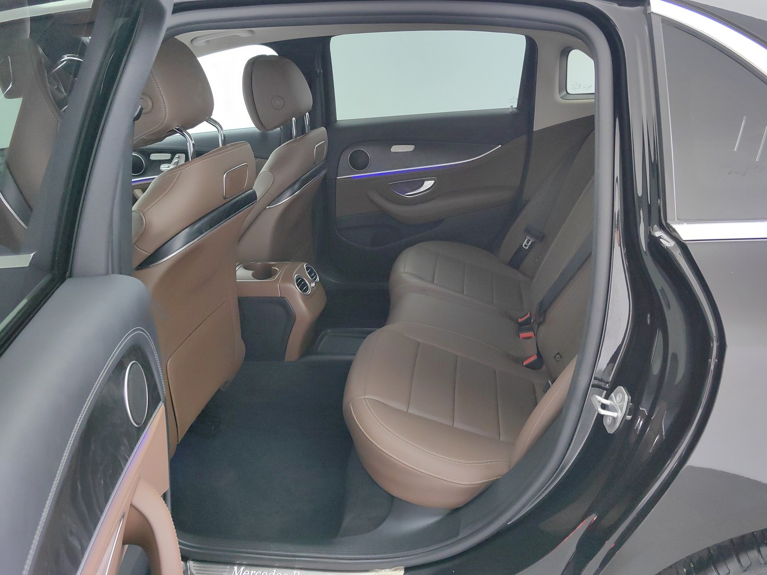 Used Mercedes-Benz E-Class 2016 2.0 AT