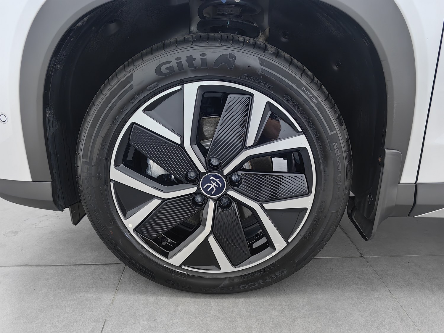 Used BYD Song L DM-i 2026 1.5 AT