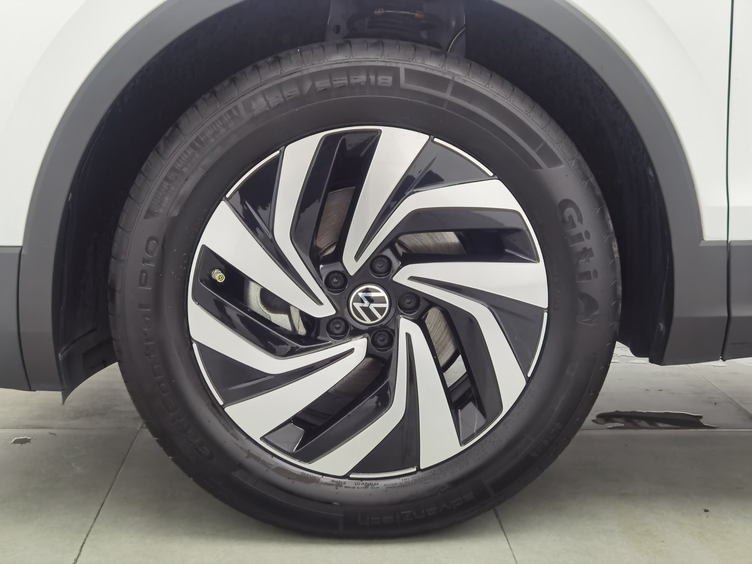 Used Volkswagen Tiguan L 2024 1.5 AT