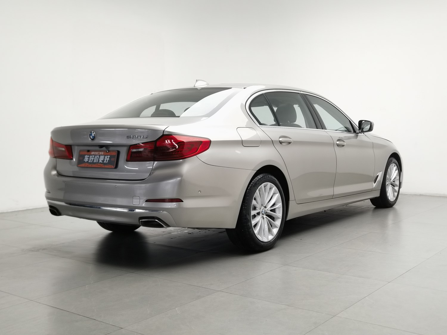 Used BMW THE5 2019 2.0 AT