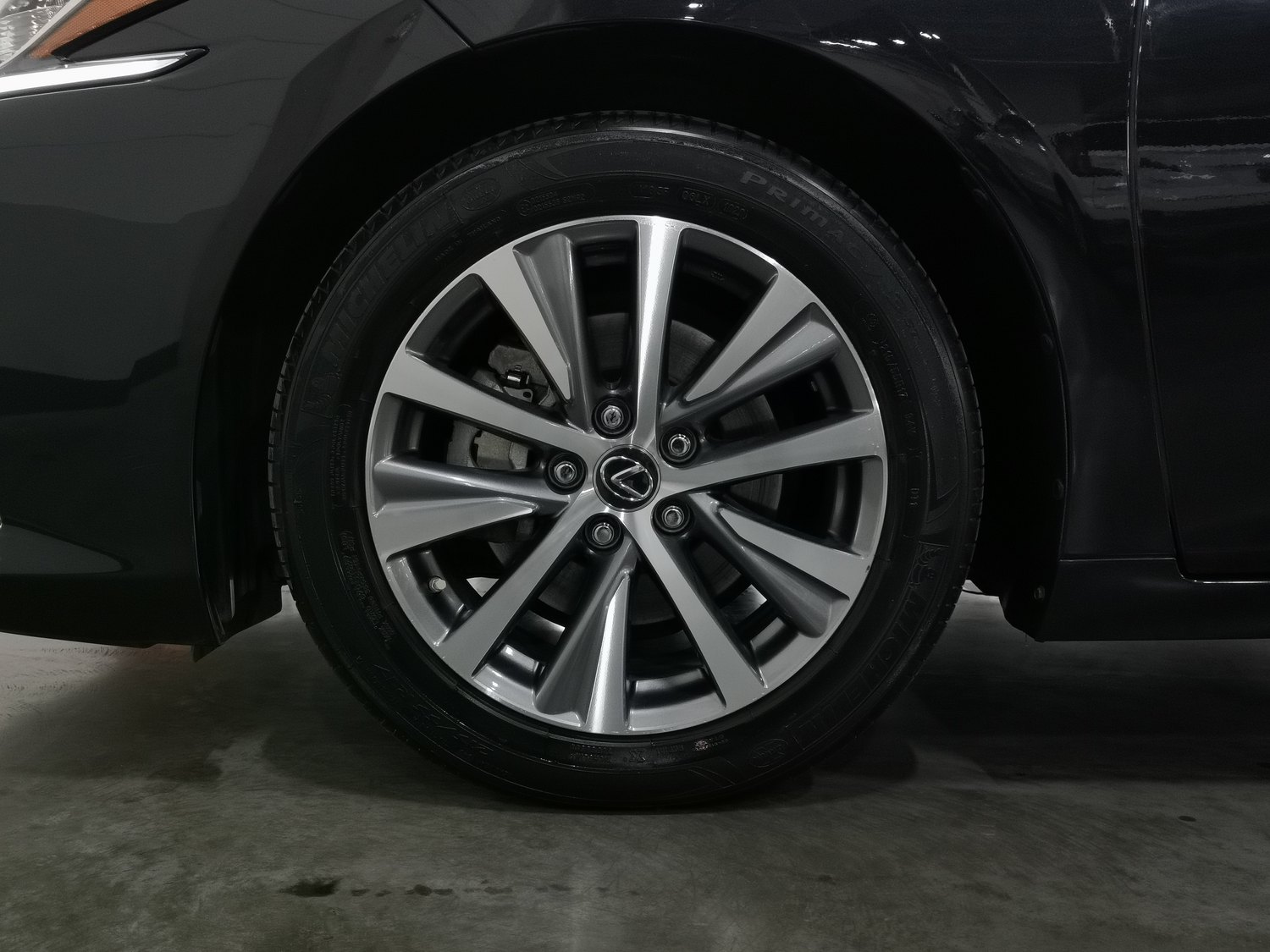 Used Lexus ES 2020 2.5 AT