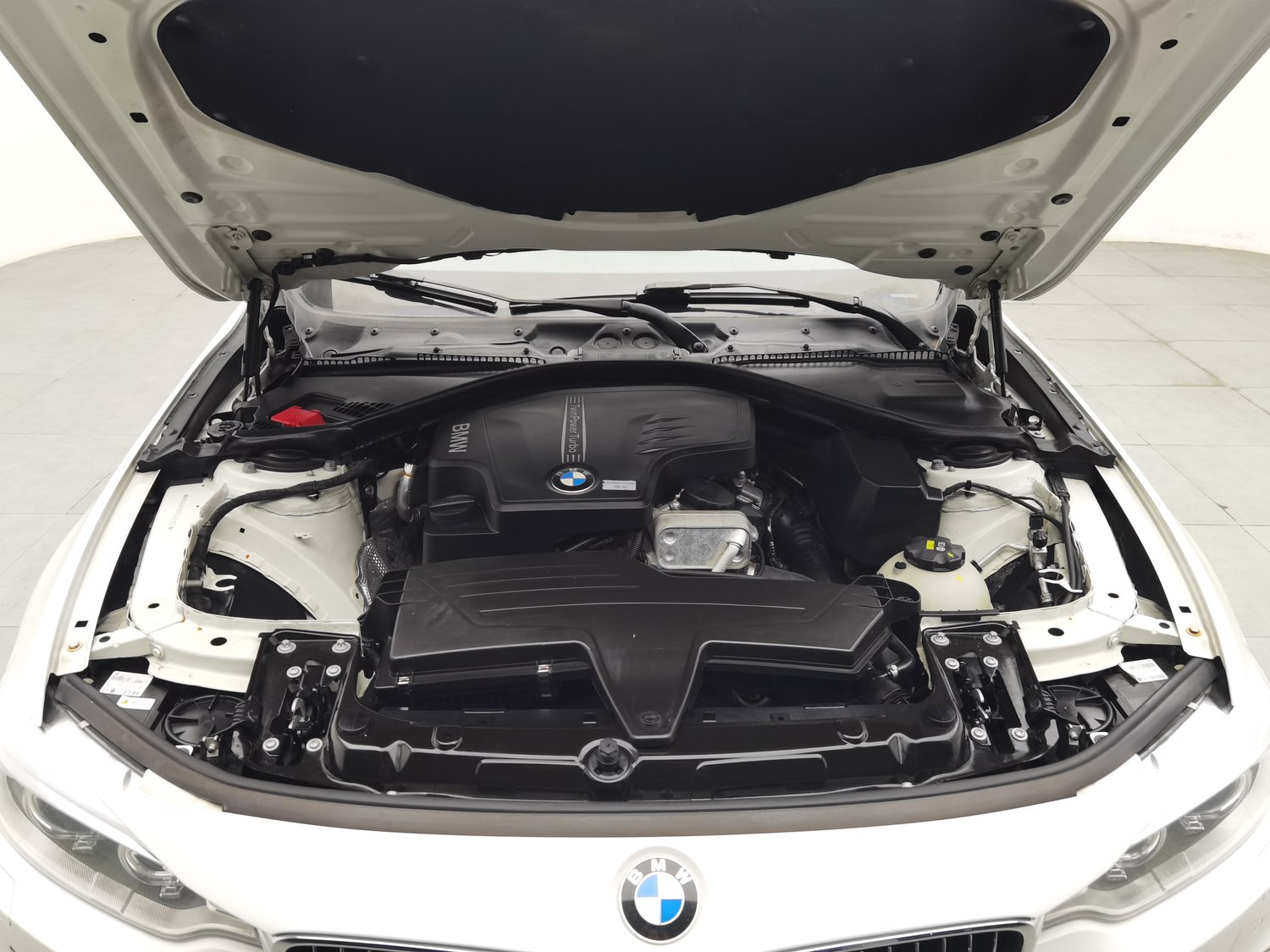 Used BMW THE4 2014 2.0 AT