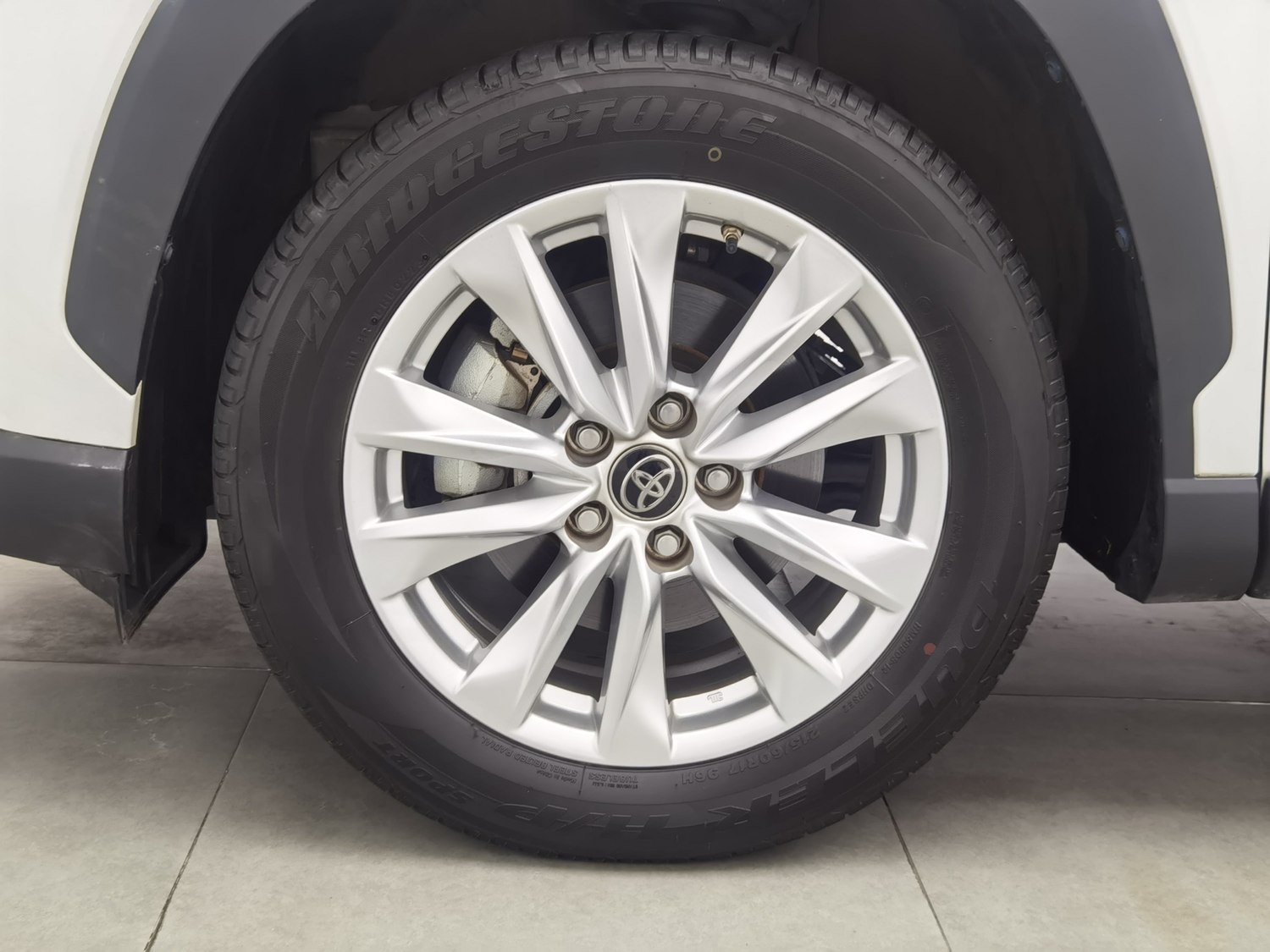 Used Toyota Corolla Cross 2023 2.0 AT