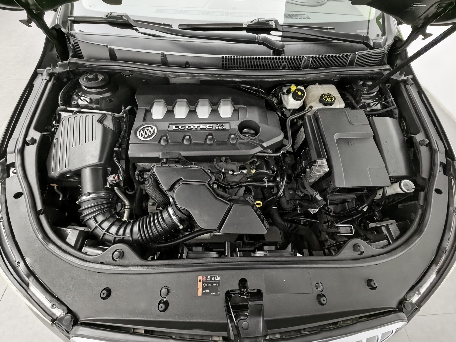 Used Buick LaCrosse 2012 2.4 AT