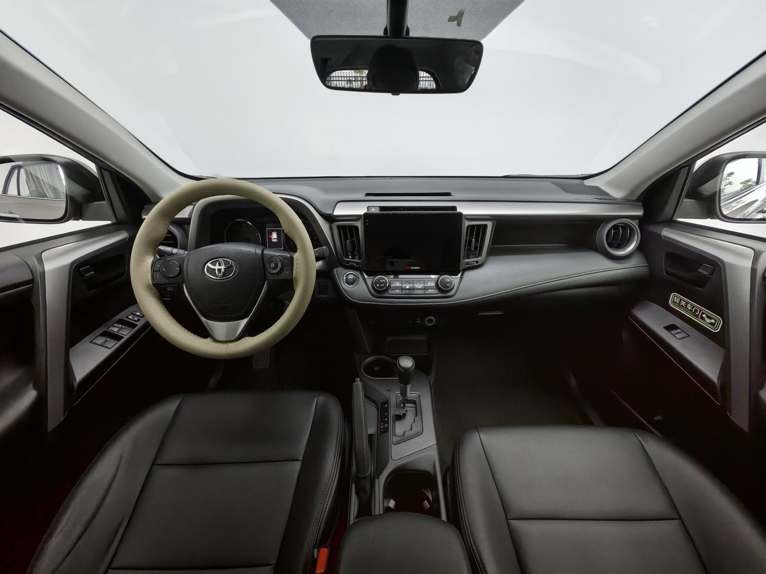Used Toyota RAV4 2019 2.0 AT