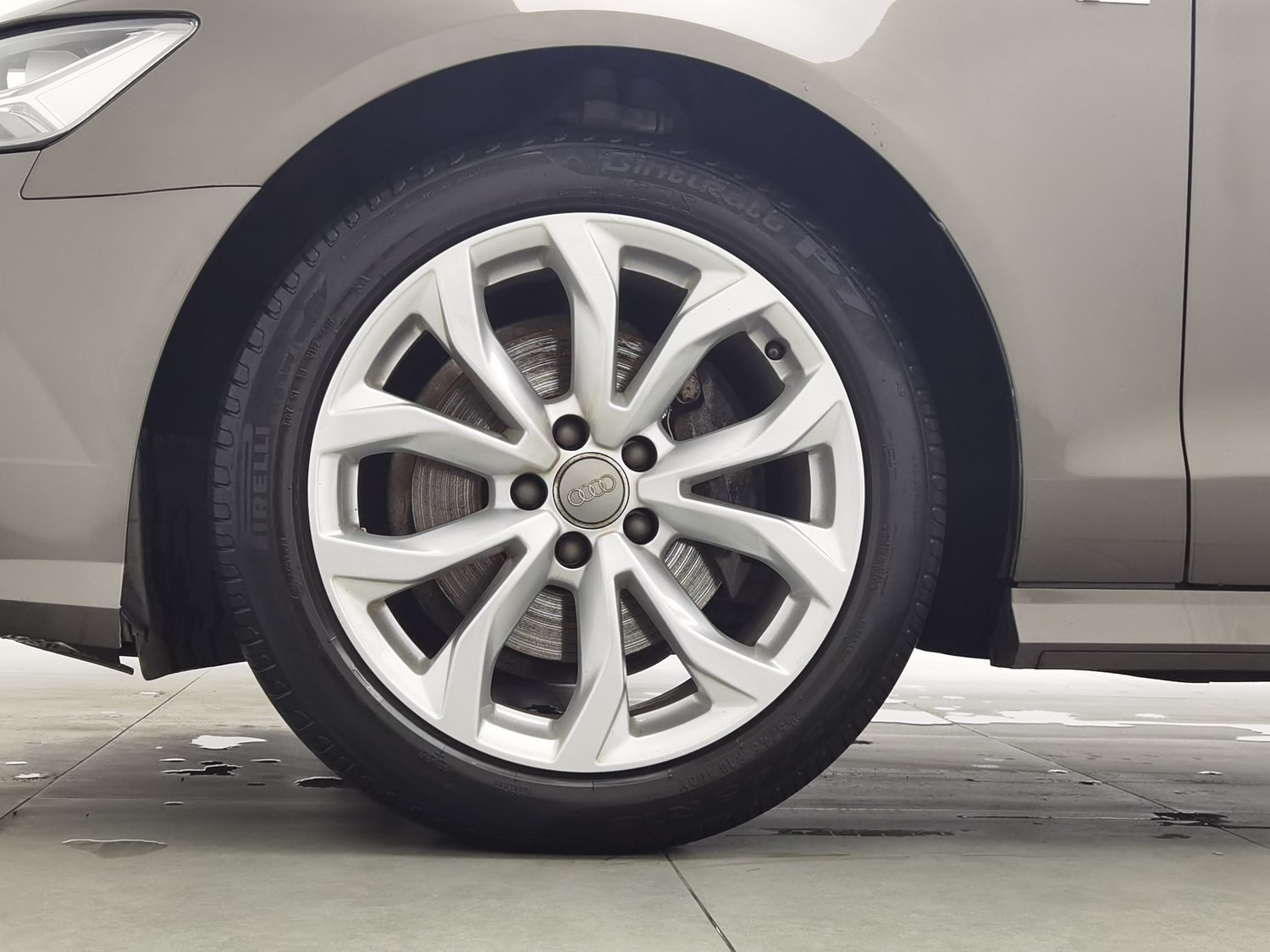 Used Audi A6L 2018 2.0 AT