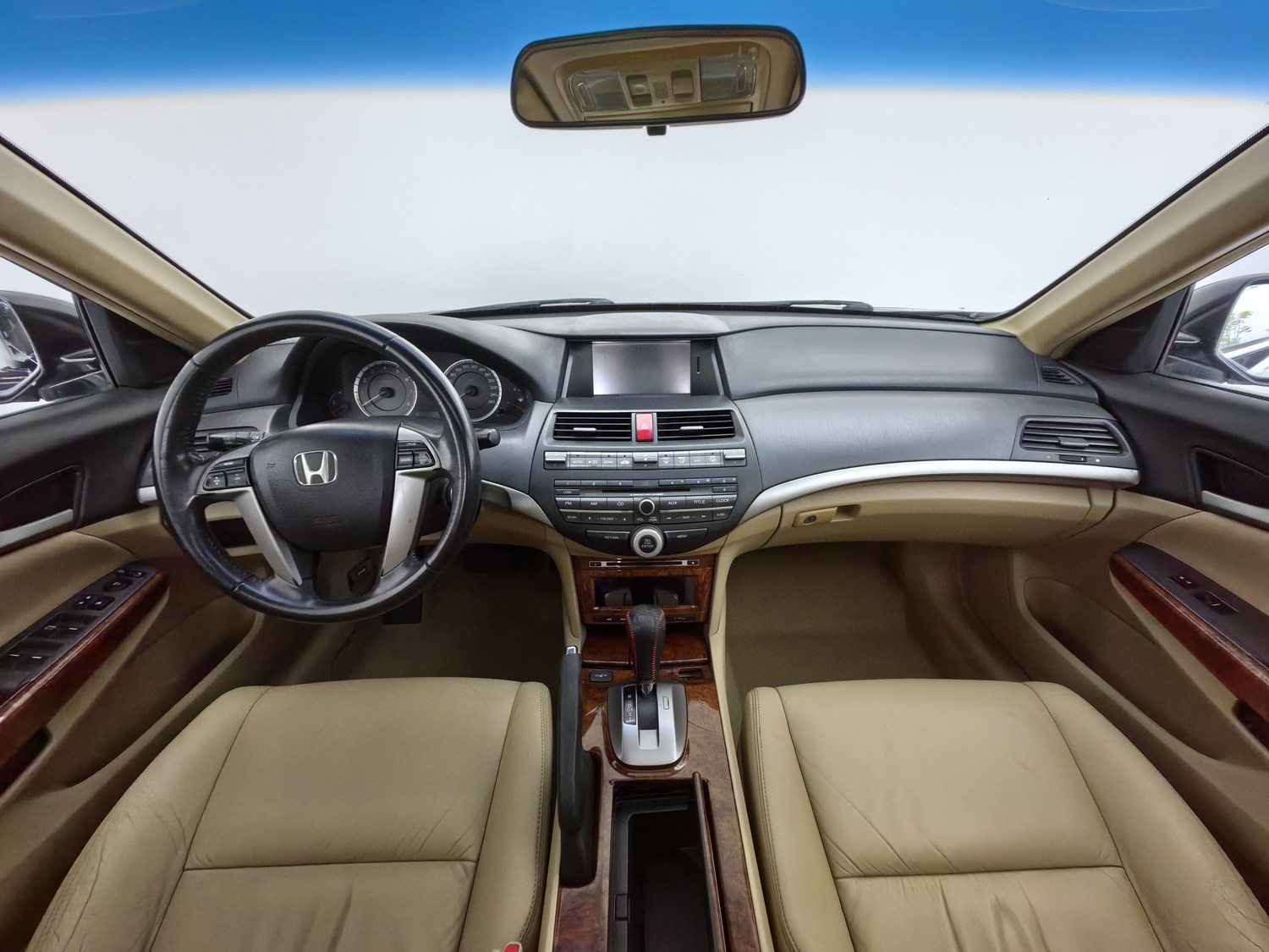Used Honda Accord 2011 2.0 AT