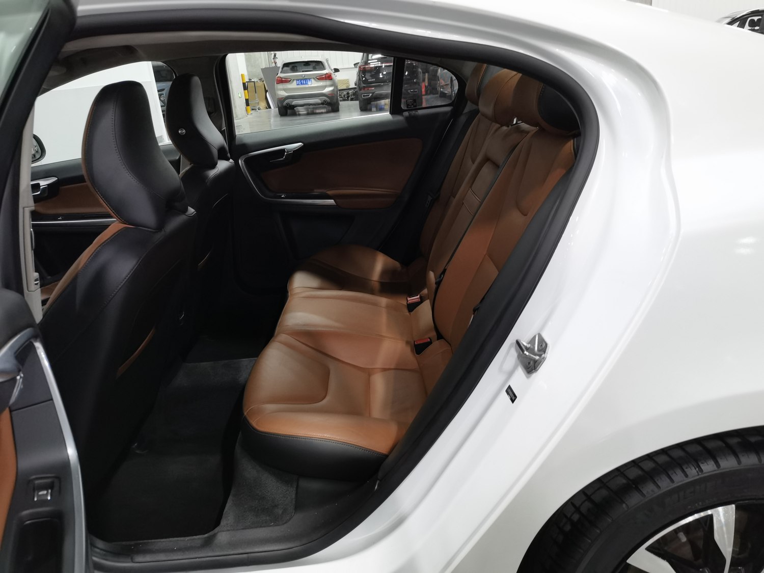 Used Volvo S60 2019 2.0 AT
