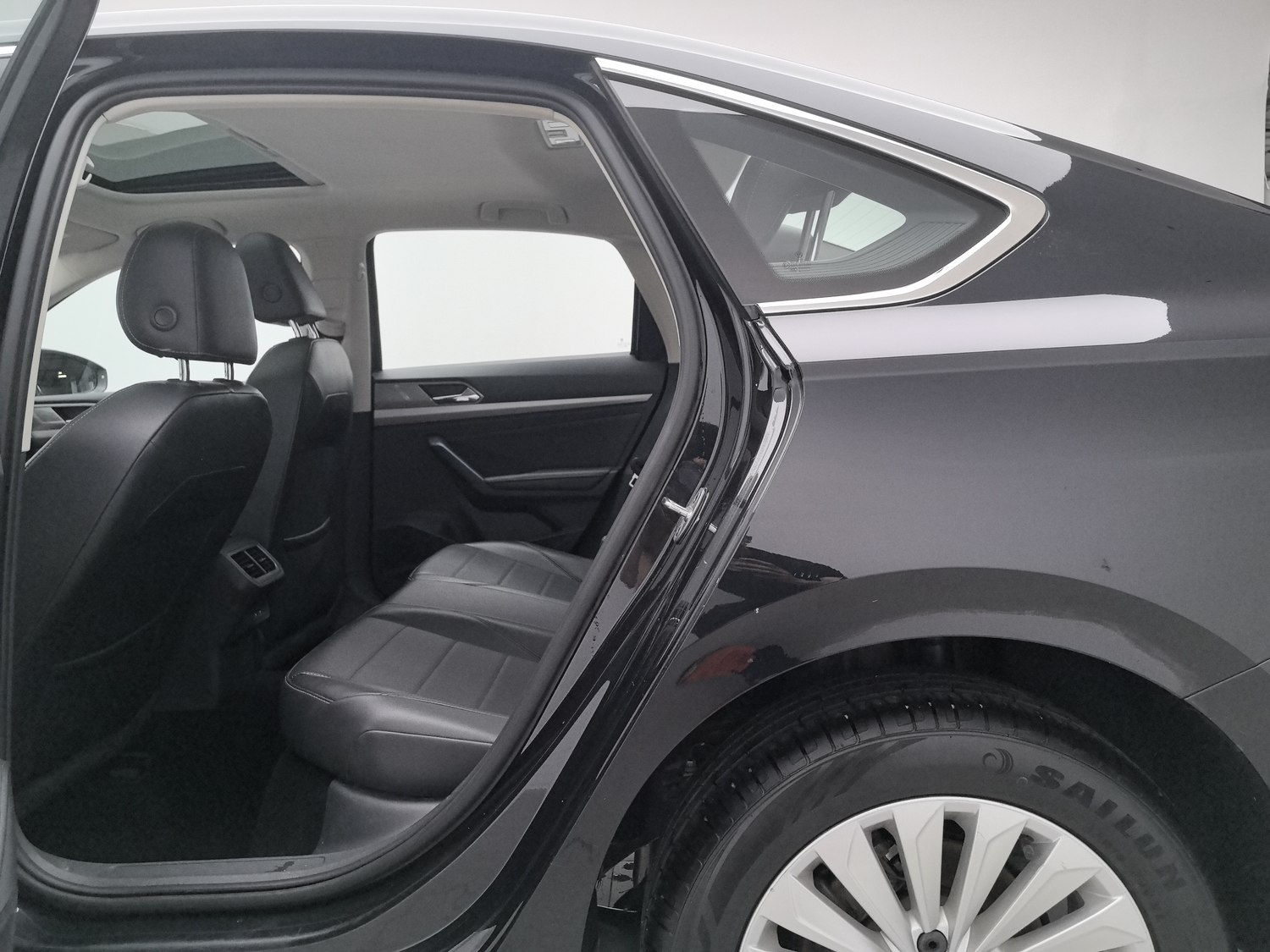 Used Volkswagen Lavida 2018 1.5 AT