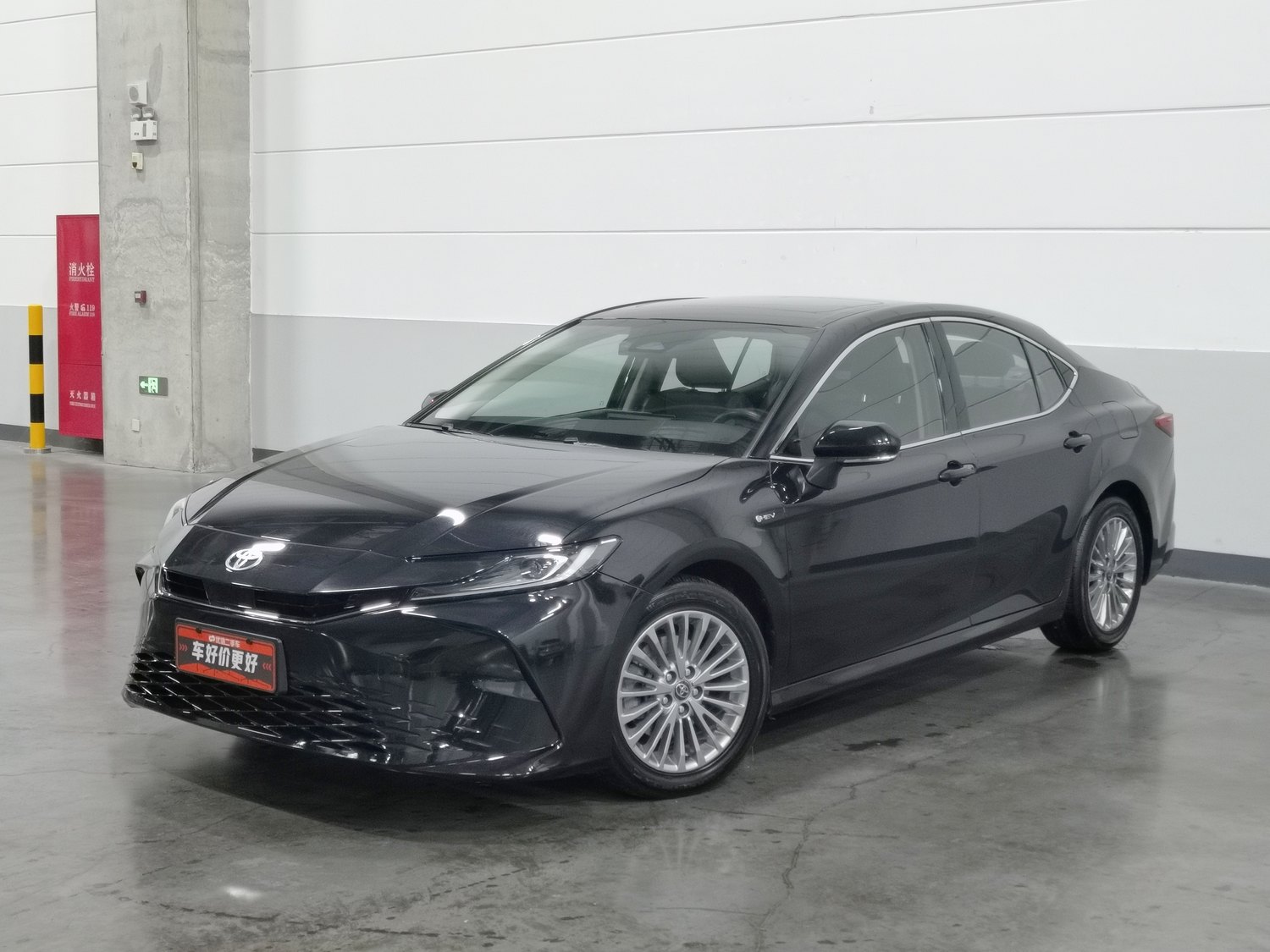 Used Toyota Camry 2024 2.0 AT