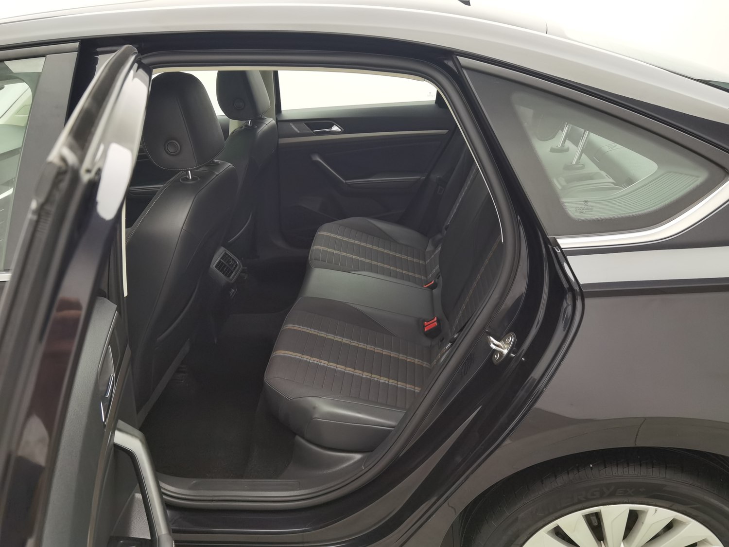 Used Volkswagen Lavida 2022 1.4 AT