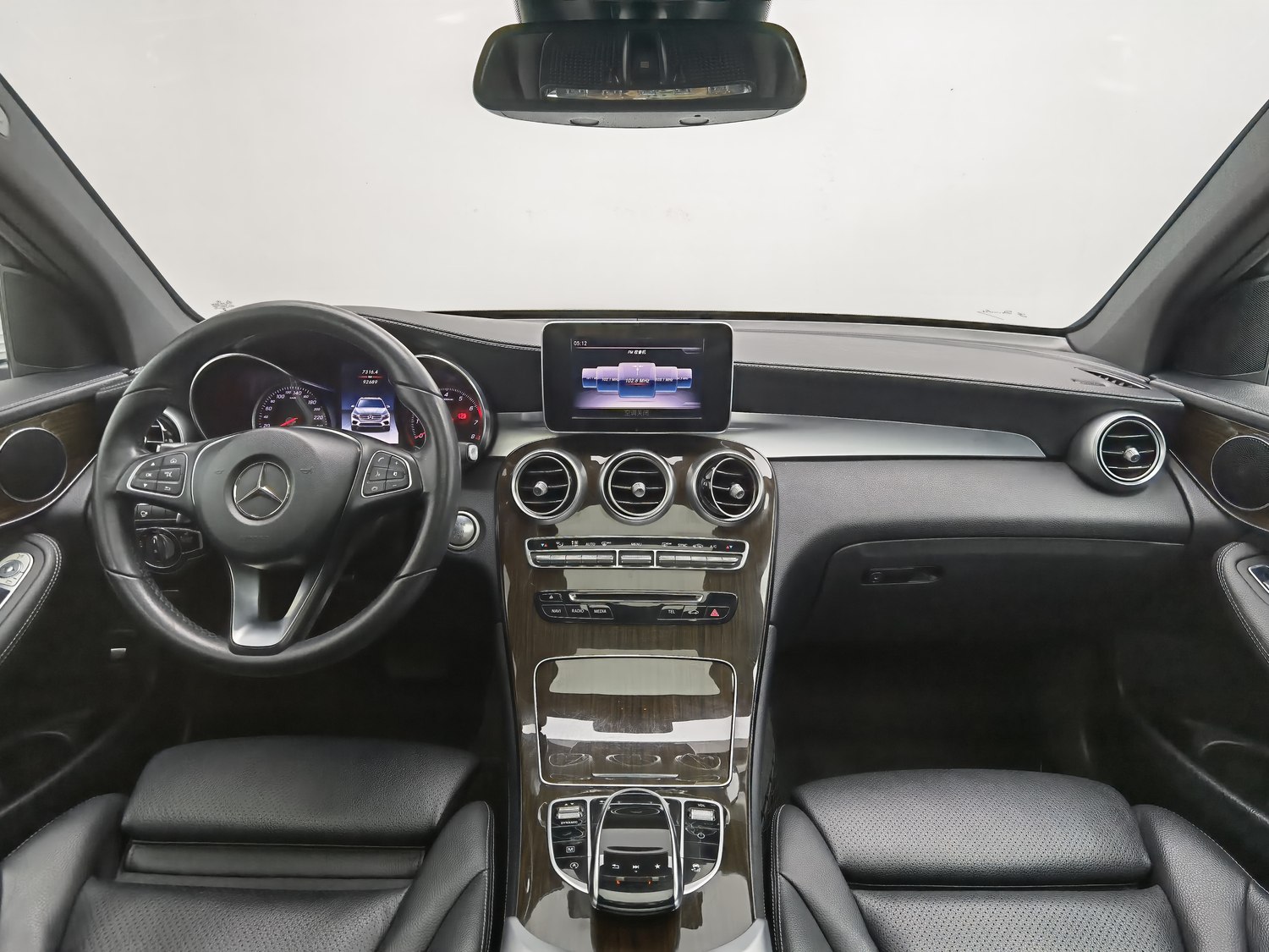 Used Mercedes-Benz GLC 2019 2.0 AT