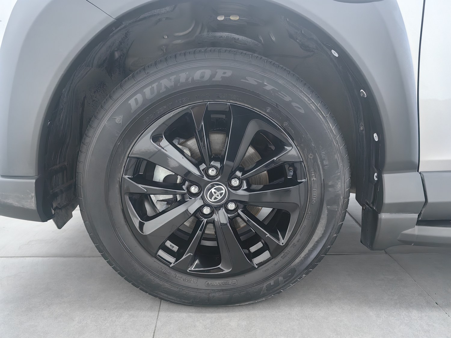 Used Toyota RAV4 2019 2.0 AT