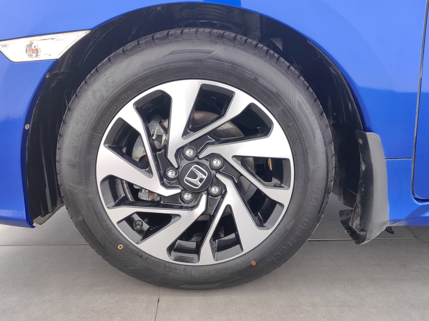 Used Honda Civic 2016 1.5 AT