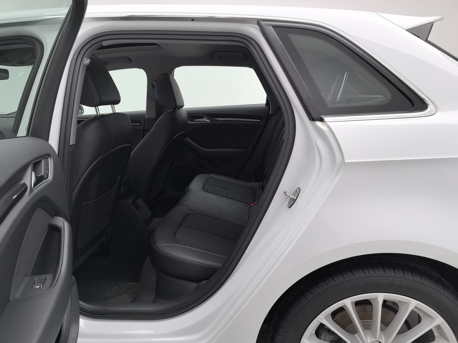 Used Audi A3 2018 1.4 AT