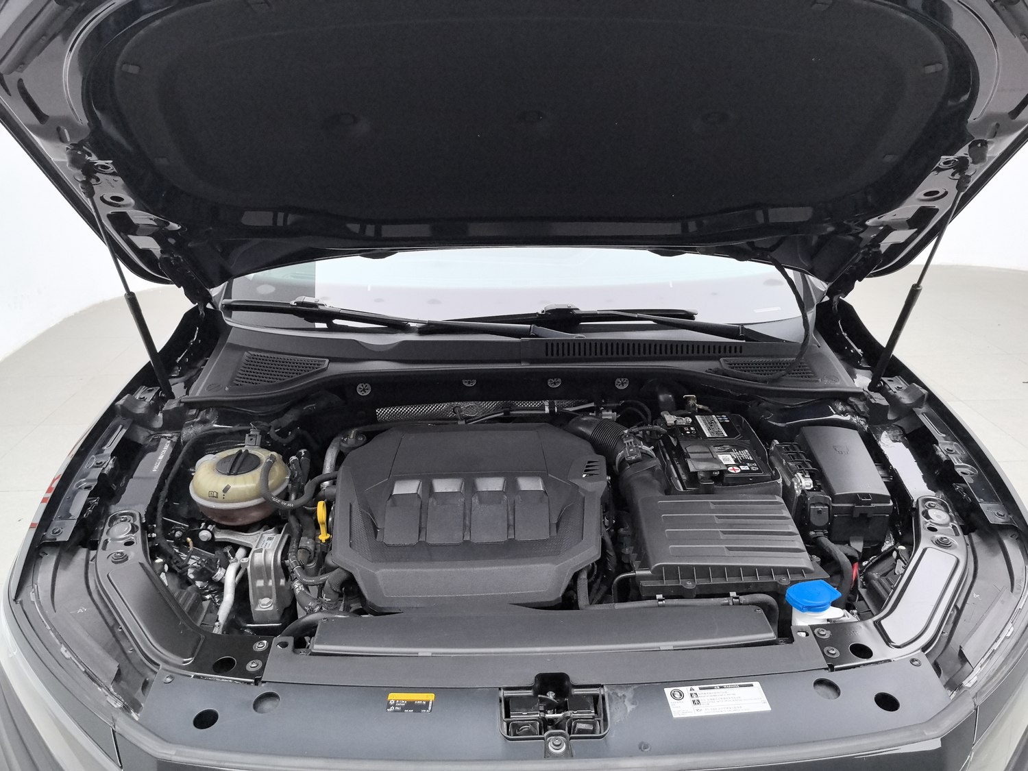 Used Volkswagen Passat 2022 2.0 AT