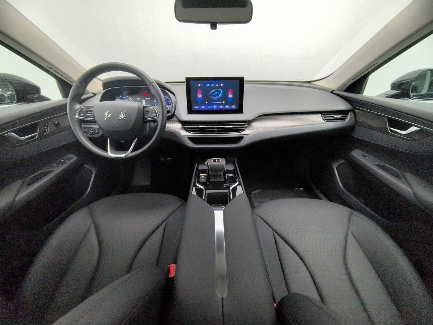 Used Hongqi E-QM5 2022