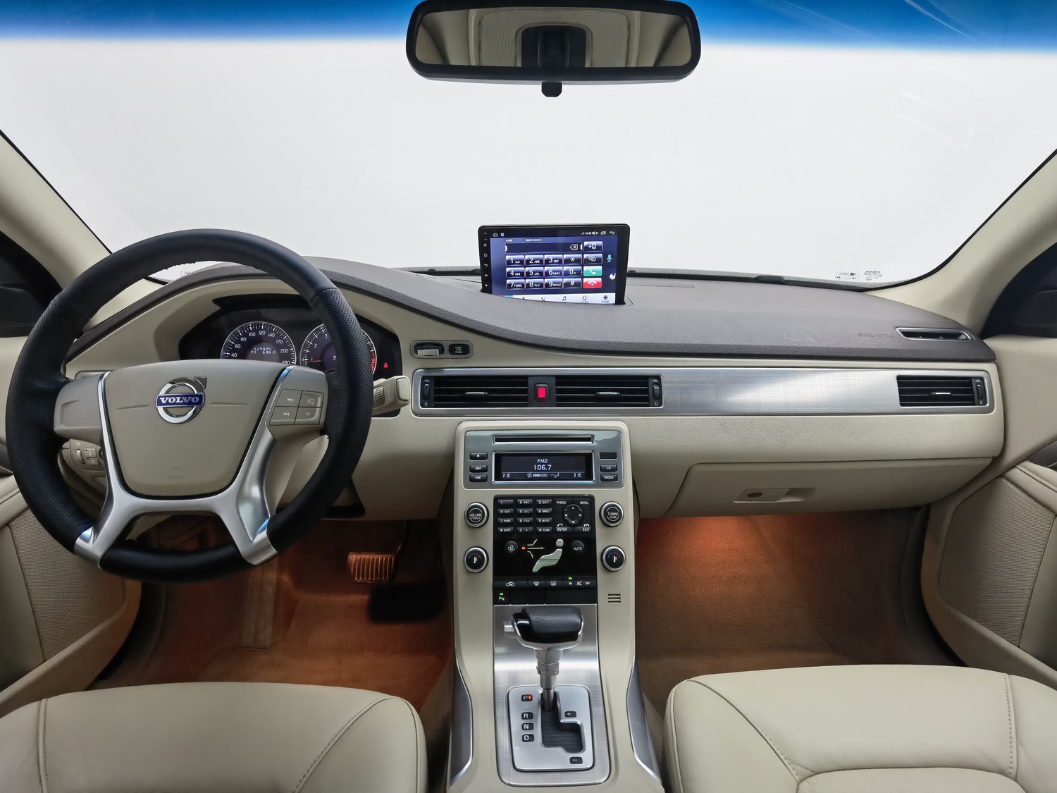Used Volvo S80L 2011 2.0 AT