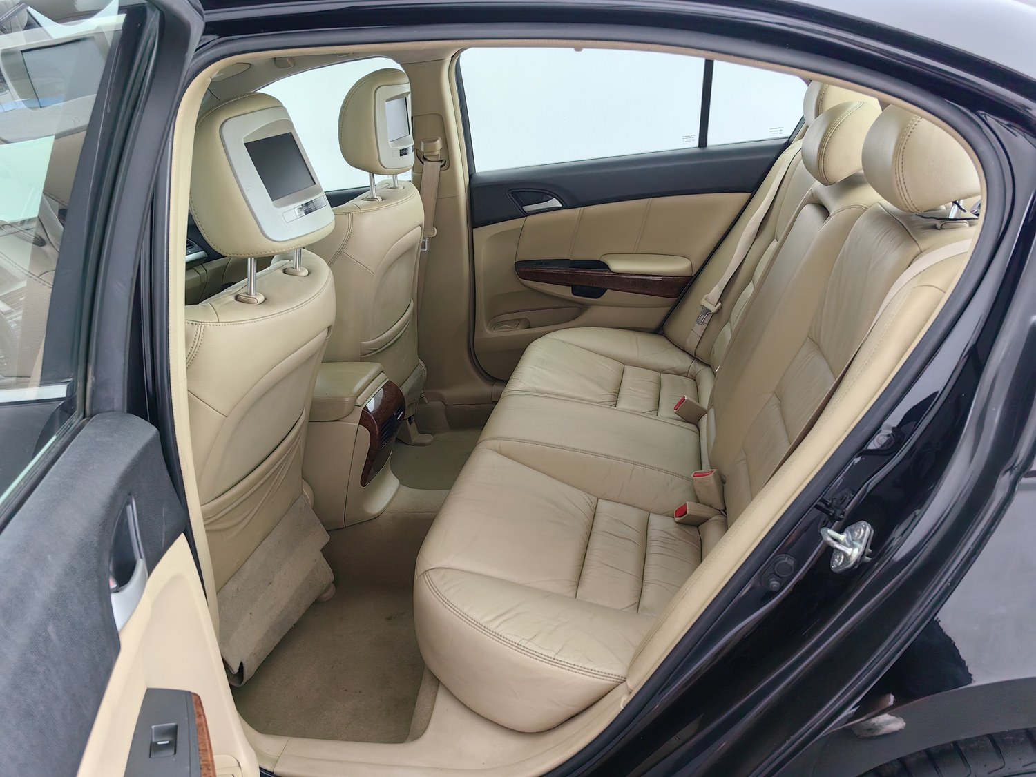 Used Honda Accord 2011 2.0 AT