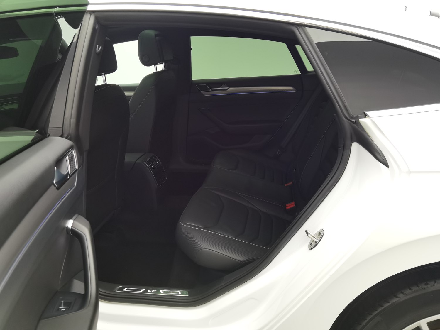 Used Volkswagen CC 2020 2.0 AT