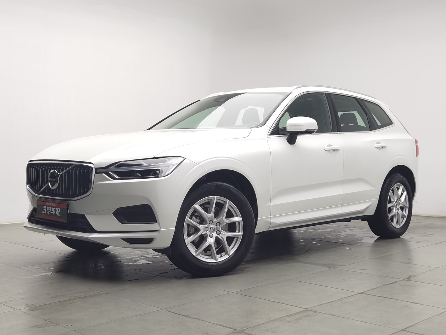Used Volvo XC60 2019 2.0 AT